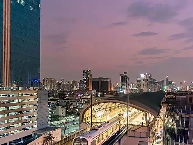 Nasa Airport Rail Link 4* Bangkok